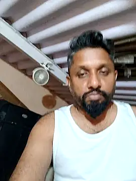 Snapshot of carria_homes chatting on 02-05-25, 06:04 carria homes online show from 02-05-25, 06:04