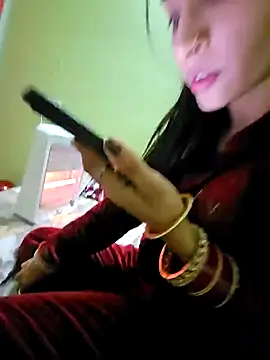 insta hotpair online show from 12-25-24, 04:54