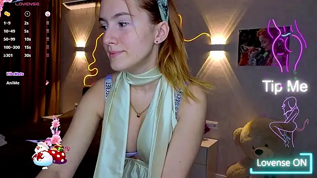 LindaFoxyyy online show from 09-21-25, 03:28