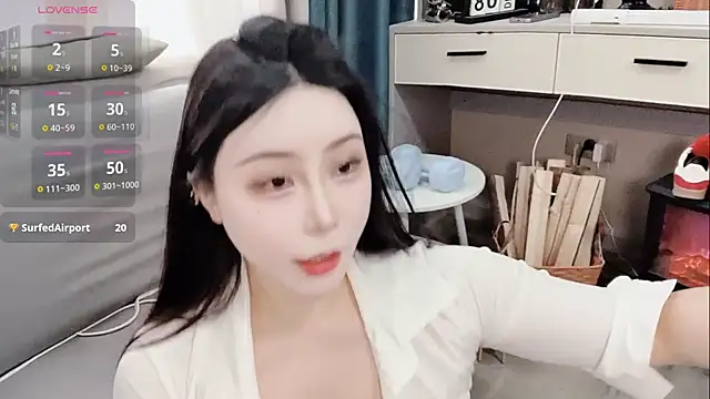 Snapshot of Caicai-a chatting on 02-19-26, 08:33 Caicai-a online show from 02-19-26, 08:33