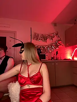 SOFYandMIKE online show from 12-17-25, 08:25