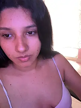 emmariders2 online show from 11-18-25, 04:21