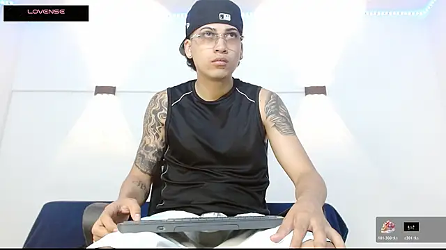 Br4ndxpimm online show from 10-26-25, 07:03