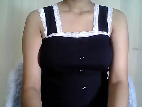 Snapshot of Naughty_Nayra chatting on 09-16-25, 06:42 Naughty Nayra online show from 09-16-25, 06:42