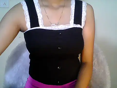 Snapshot of Naughty_Nayra chatting on 09-26-25, 03:08 Naughty Nayra online show from 09-26-25, 03:08