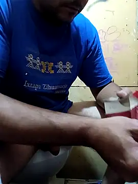 chinoxxx online show from 10-19-25, 05:21