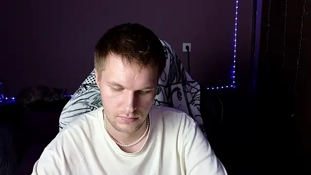 Leonnextdoor online show from 01-22-25, 11:34