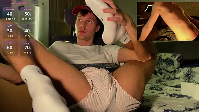 Leonnextdoor online show from 04-06-26, 07:37