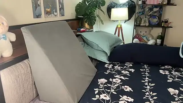 roseofvenom online show from 10-30-25, 12:14