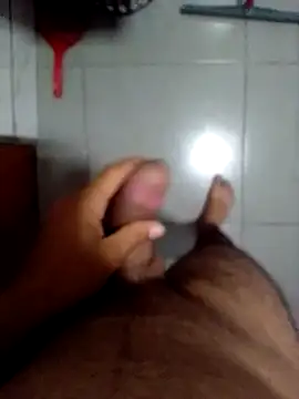 mlkpiranho25 online show from 01-24-25, 05:21