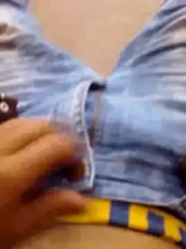 mlkpiranho25 online show from 10-17-25, 03:14