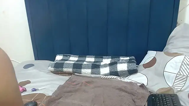 Perkyhottitz online show from 03-11-25, 06:41