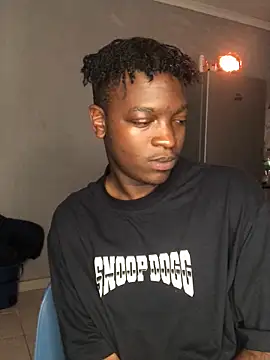 Redfucks333 online show from 04-18-26, 03:36