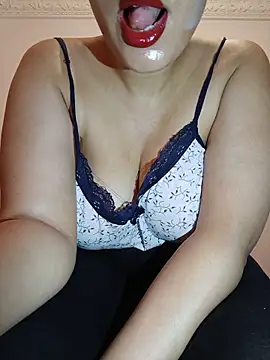 Snapshot of Lilisex chatting on 06-26-26, 10:26 Lilisex online show from 06-26-26, 10:26