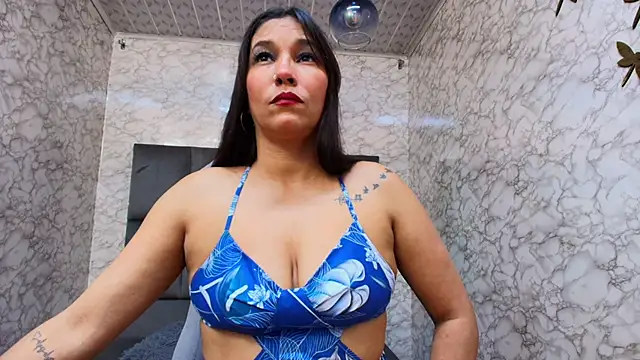 Lorena watson online show from 11-13-25, 04:27