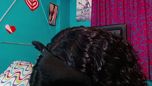 valerie mase online show from 10-24-25, 07:57