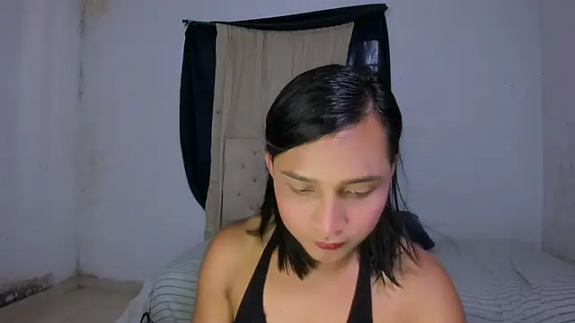 Miss noah18 online show from 02-18-25, 07:19