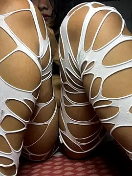 Ninabrunette18 online show from 11-17-25, 10:41