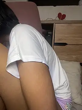 Ninabrunette18 online show from 11-05-25, 11:35