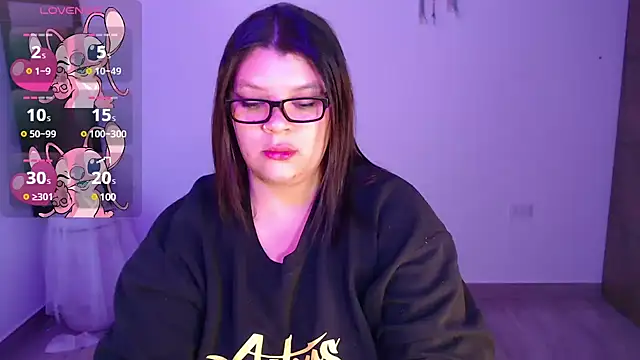 Snapshot of violeta_candyy_ chatting on 03-07-25, 01:07 violeta candyy online show from 03-07-25, 01:07