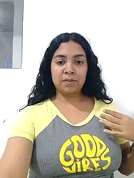 Brendabluee online show from 01-31-25, 01:43