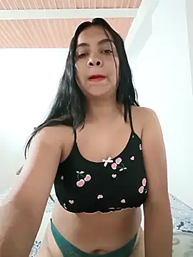 Snapshot of Brendabluee chatting on 03-10-26, 01:15 Brendabluee online show from 03-10-26, 01:15