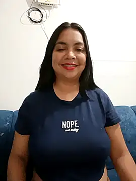 Snapshot of Brendabluee chatting on 02-21-26, 09:06 Brendabluee online show from 02-21-26, 09:06