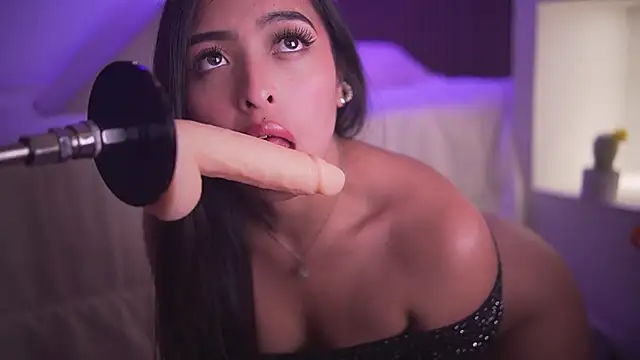 Camila dupont online show from 11-26-25, 07:30