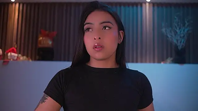 Camila dupont online show from 02-17-26, 03:37