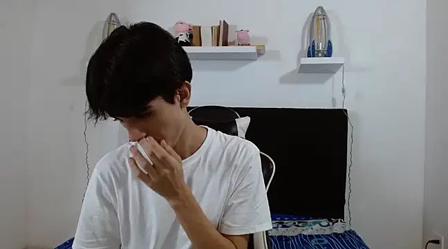 Snapshot of nohatwink chatting on 01-31-25, 03:30 nohatwink online show from 01-31-25, 03:30