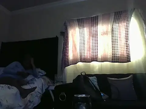 Snapshot of ThamiXX chatting on 07-21-26, 10:38 ThamiXX online show from 07-21-26, 10:38