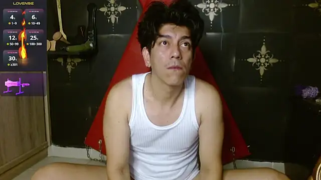 Snapshot of Noah-cock chatting on 02-22-26, 04:37 Noah-cock online show from 02-22-26, 04:37