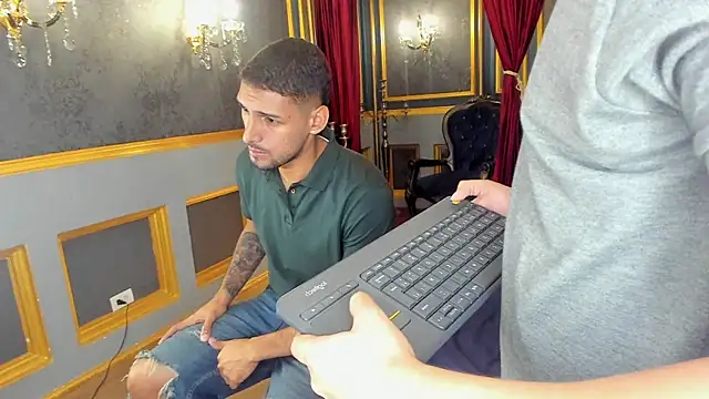 MarcoVitto online show from 12-14-25, 11:38