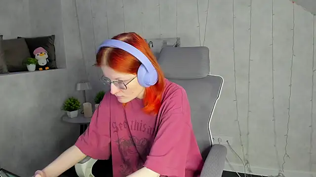 ElizabethHarpper online show from 02-10-26, 09:30