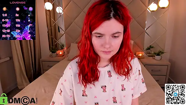 Snapshot of CharlotteMitchell chatting on 02-06-26, 09:27 CharlotteMitchell online show from 02-06-26, 09:27