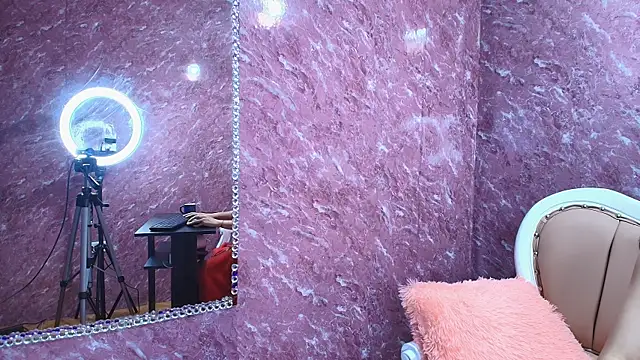 arissha lee online show from 03-23-25, 07:42