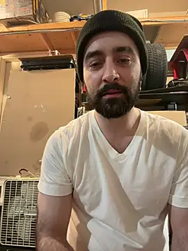 Snapshot of Faded-Solo chatting on 06-15-26, 02:12 Faded-Solo online show from 06-15-26, 02:12