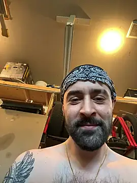 Snapshot of Faded-Solo chatting on 06-27-26, 10:27 Faded-Solo online show from 06-27-26, 10:27