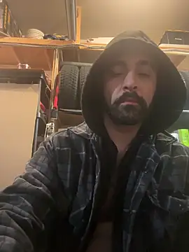 Snapshot of Faded-Solo chatting on 06-20-26, 05:01 Faded-Solo online show from 06-20-26, 05:01