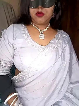 Hot muskaan online show from 04-19-26, 04:41