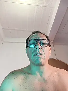 Rocket1978 online show from 10-21-25, 12:37