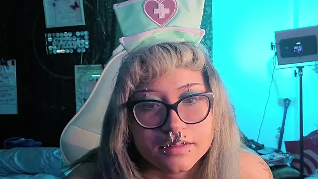 deluxxxeblu online show from 01-13-26, 03:10