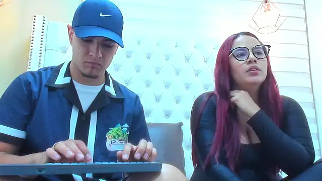 Snapshot of DAVID_VICTORIAA chatting on 09-15-25, 01:00 DAVID VICTORIAA online show from 09-15-25, 01:00