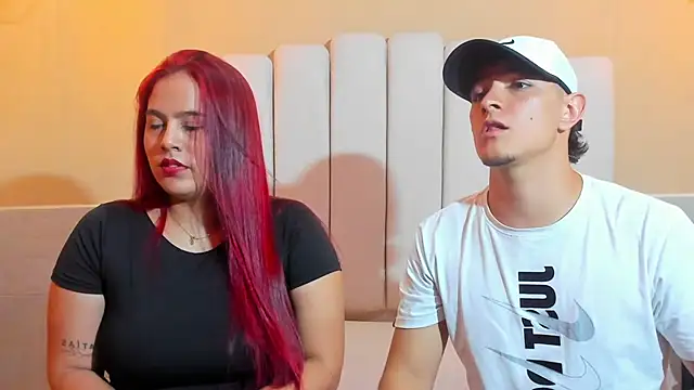 Snapshot of DAVID_VICTORIAA chatting on 03-18-25, 01:34 DAVID VICTORIAA online show from 03-18-25, 01:34