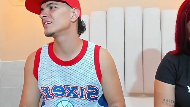 Snapshot of DAVID_VICTORIAA chatting on 03-11-25, 01:12 DAVID VICTORIAA online show from 03-11-25, 01:12