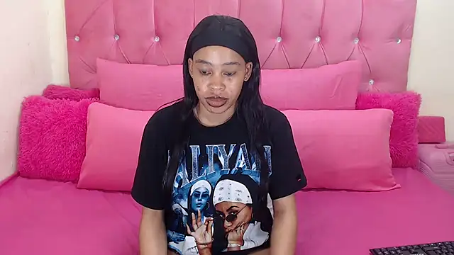 naughtiest baddy online show from 10-04-25, 07:04