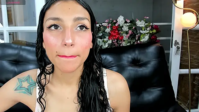 miss   evangeline online show from 03-21-25, 02:39