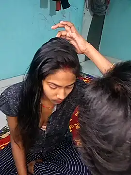 Virl clople online show from 02-13-25, 05:33