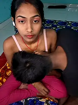 Virl clople online show from 02-06-25, 05:30