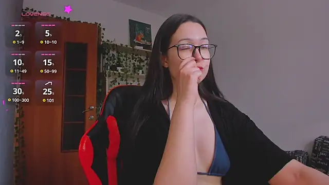 kittenrisha online show from 03-04-25, 07:19